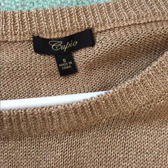 Long Gold Sweater - Picture 3 of 3